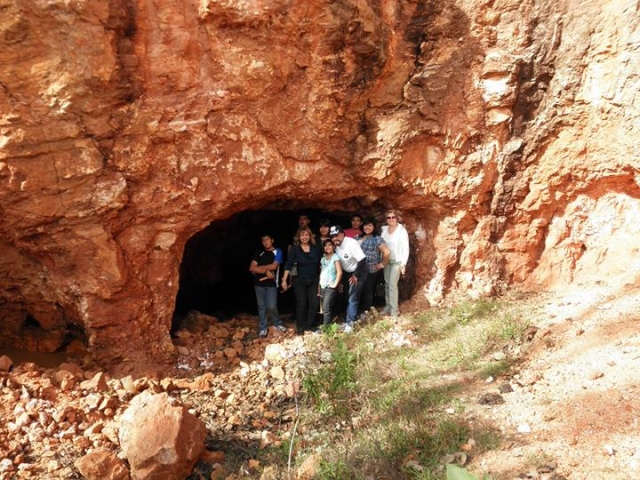  Caves and mountains 